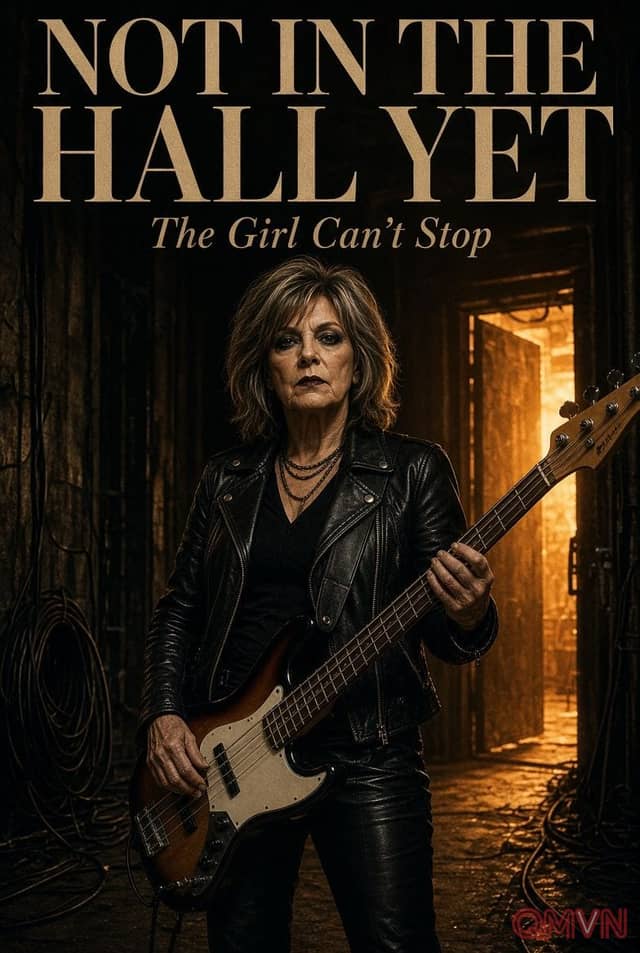 Nữ hoàng nhạc rock Suzi Quatro ở tuổi bảy mươi sáu khẳng định ngọn lửa đam mê và cá tính bất diệt
