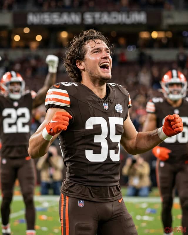 Cleveland Browns đánh bại Tennessee Titans nhờ cú đá field goal quyết định thứ ba trong mùa giải tại Mỹ