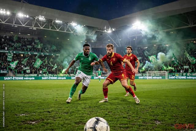 Cuộc Đối Đầu Nảy Lửa Saint-Étienne và Rodez Tại Ligue 2: Sân Khấu Chứng Tỏ Bản Lĩnh và Quyết Tâm Bứt Phá Đầy Sôi Động
