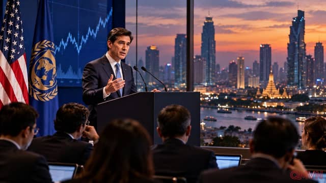 Fed nghiêng về khả năng giữ nguyên lãi suất tháng 10 sau phát biểu thận trọng của Chủ tịch Kevin Warsh tại Bangkok